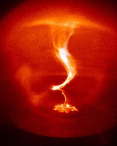 kink_instability_in_lab_plasma.jpg