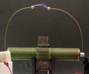 Balanced Push-Pull Transformer